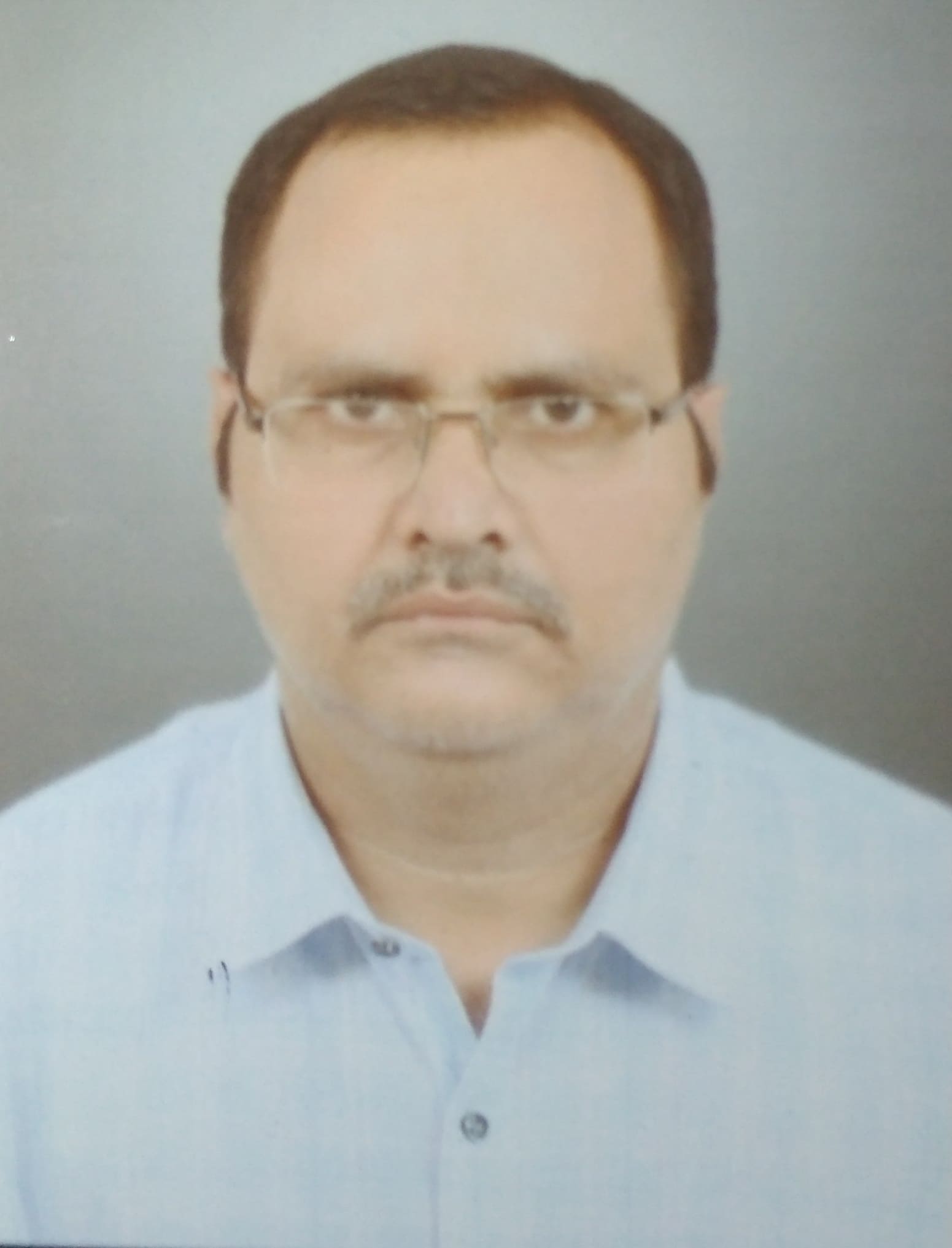 Mr. Rakesh Pandey